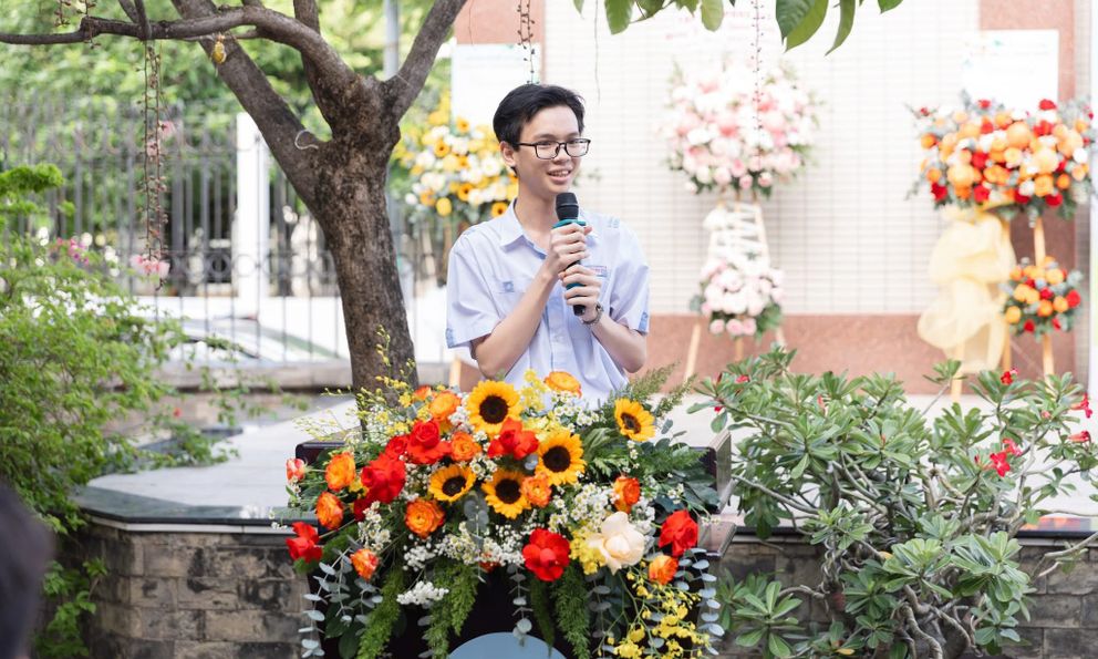 Lộ diện thủ khoa khối B toàn quốc đến từ trường tư thục: Từng ‘ẵm’ 2 giải Nhất môn Toán của thành phố, đạt 1038 điểm trong kỳ thi ĐGNL  