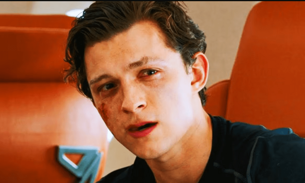 Sao nam đình đám bị chấn động não, “bom tấn” 5.300 tỷ đồng phải tạm dừng