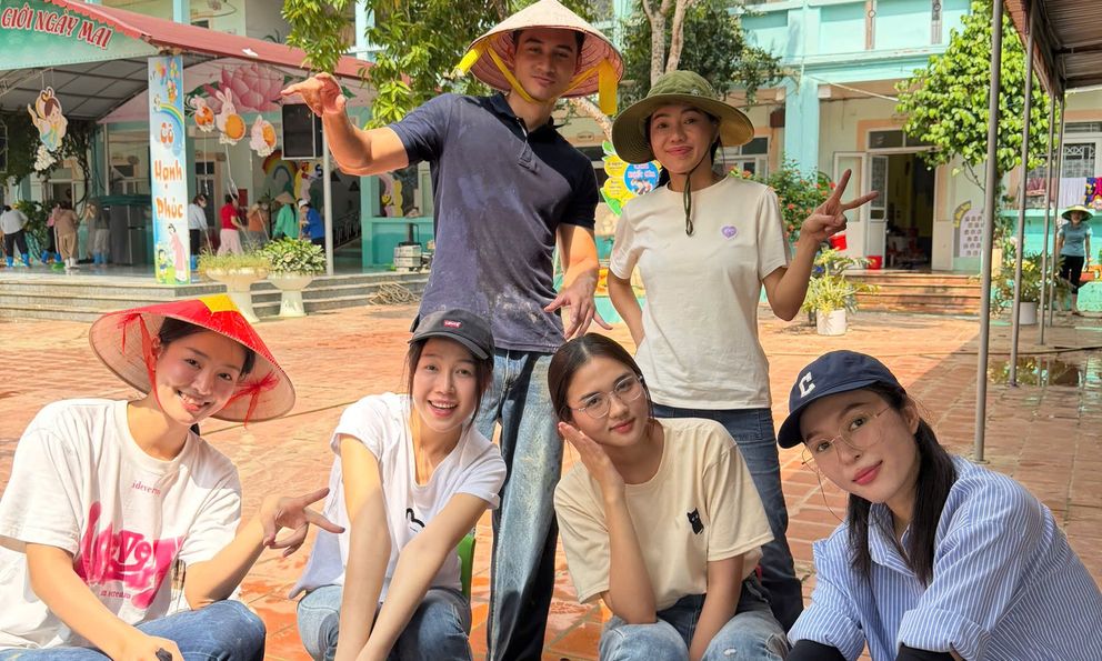 Động thái mới nhất của bà Phạm Kim Dung và dàn Hoa - Á hậu Sen Vàng