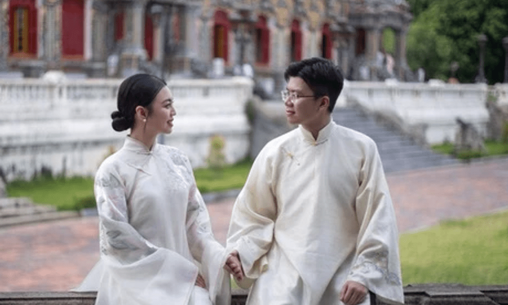 Thiếu gia Phan Hoàng là ai?
