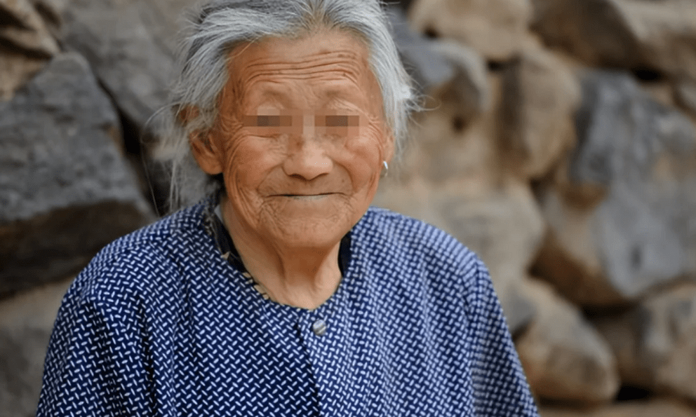 Cụ bà 97 tuổi ở một mình nói thẳng: Sau 70 tuổi, bài tập tốt nhất để kéo dài tuổi thọ không phải đi bộ mà là 6 động tác này