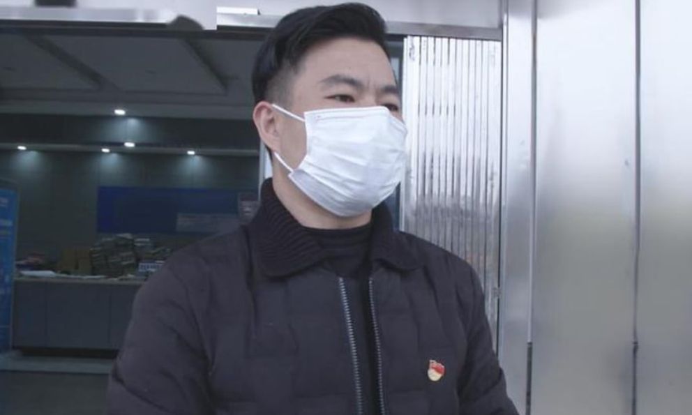 Tài khoản bị khấu trừ hơn 1 tỷ đồng nhưng không được thông báo, khách khiếu nại thì ngân hàng tuyên bố: “Đã xử lý đúng quy định”