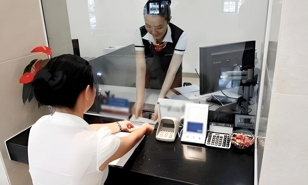 Người phụ nữ gửi tiết kiệm 3,7 tỷ đồng, 5 năm sau tài khoản còn 0 đồng liền kiện ngân hàng, tòa tuyên bố: 1 bên phải bồi thường 4,4 tỷ đồng