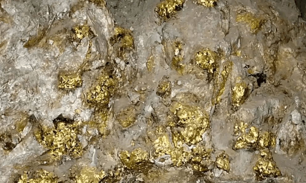 Phát hiện mỏ vàng 38 tấn, xung quanh còn đến 47 khu mỏ khoáng sản tiềm năng đang chờ khai thác