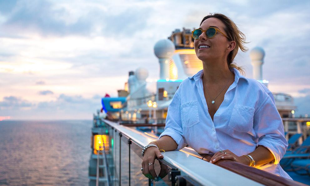 Những người U70 bán nhà mua sự lênh đênh, dưỡng già nhẹ tênh trên du thuyền: 