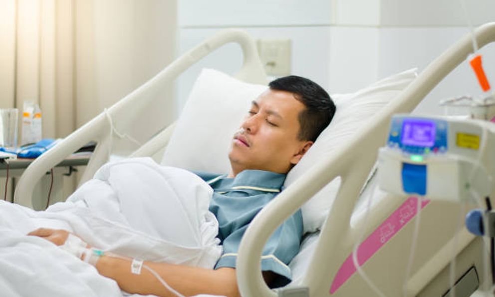 Không ngã vẫn đau chân, người đàn ông 40 tuổi đi khám bàng hoàng nhận tin mắc suy thận, bác sĩ lắc đầu: “Tại sao ăn món này nhiều thế?”