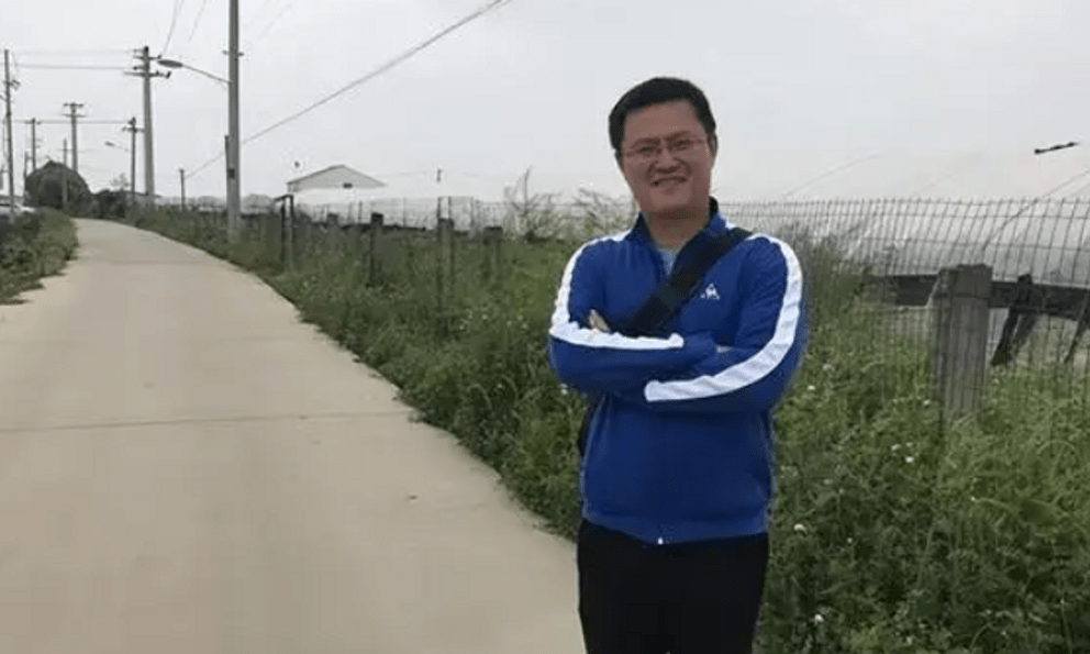 Phát hiện 1 á khoa đại học sinh năm 1980 về quê trồng rau nuôi lợn, kiếm hơn 93 tỷ đồng/năm