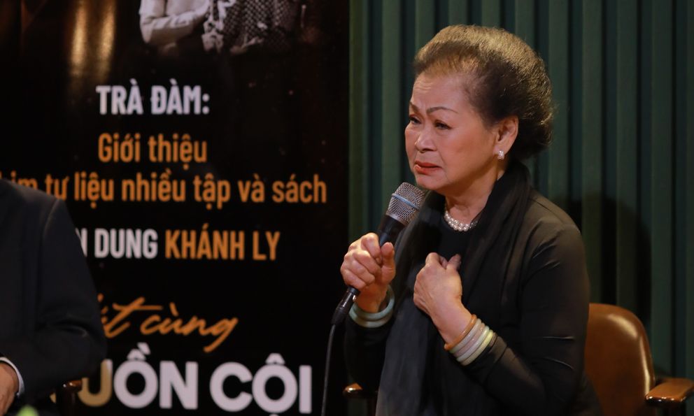 Lần đầu công bố nhiều bút tích giữa danh ca Khánh Ly và nhạc sĩ Trịnh Công Sơn