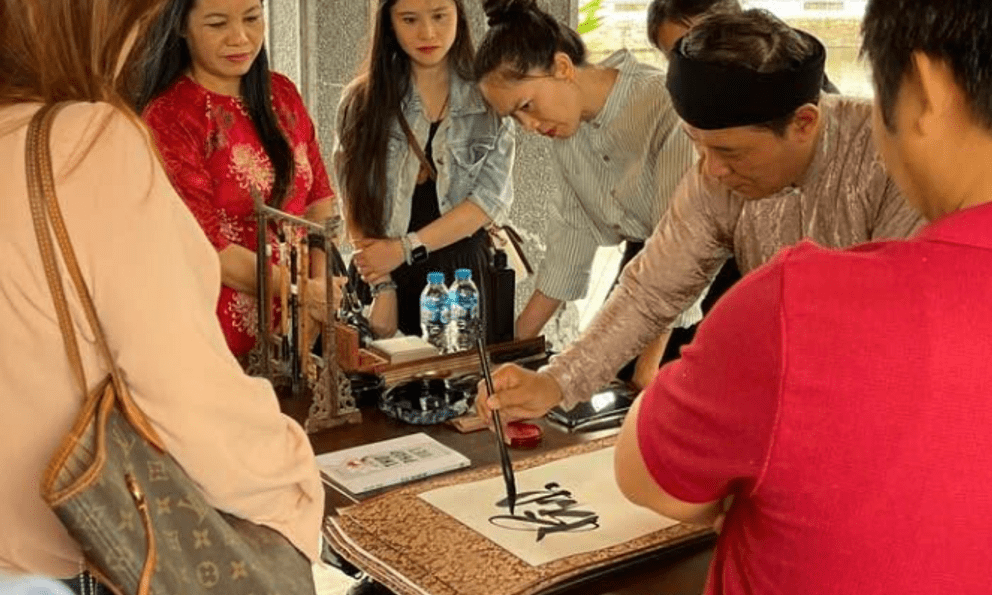 Từ nay đến hết 3/5, người dân ở Hà Nội đón tin vui: Tất cả đều được tặng miễn phí 1 thứ