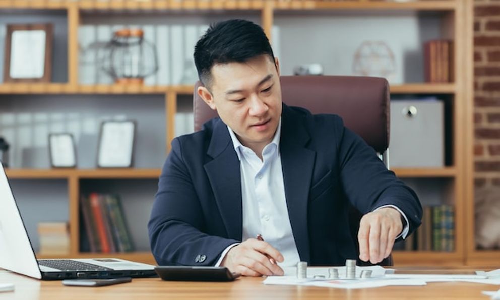 Bị thắc mắc: “Sao giàu vẫn đi làm?”, người đàn ông Nhật chỉ ra sai lầm lớn về “tự do tài chính”