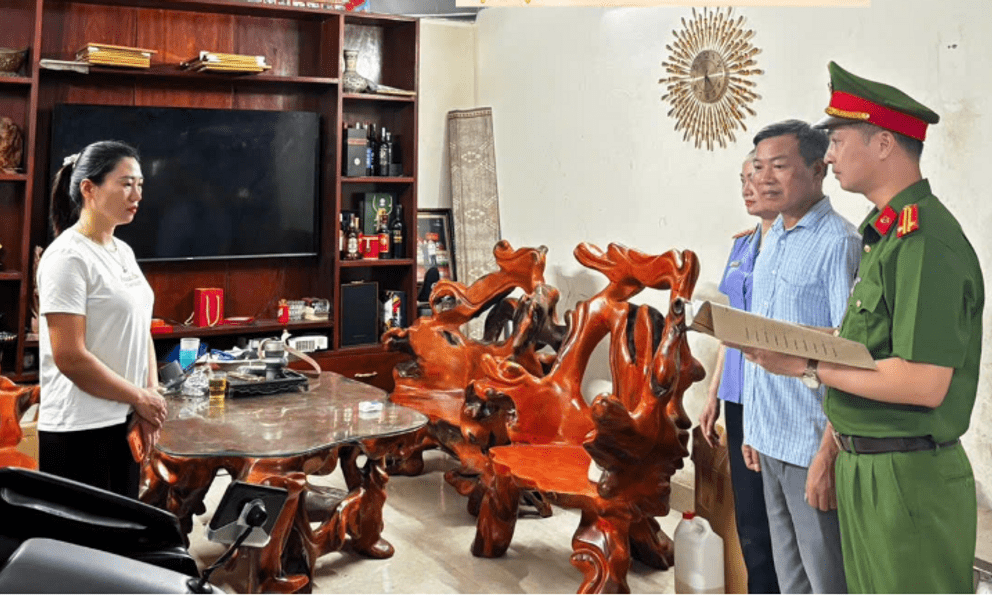 Ra quyết định khởi tố chủ hộ kinh doanh Trần Thị Nga