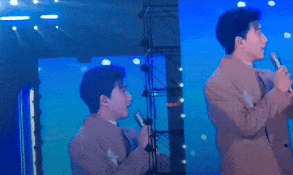 Concert 4 Anh Trai Say Hi: HIEUTHUHAI có 1 hành động “cứu nguy” khi Negav đứng sững trên sân khấu
