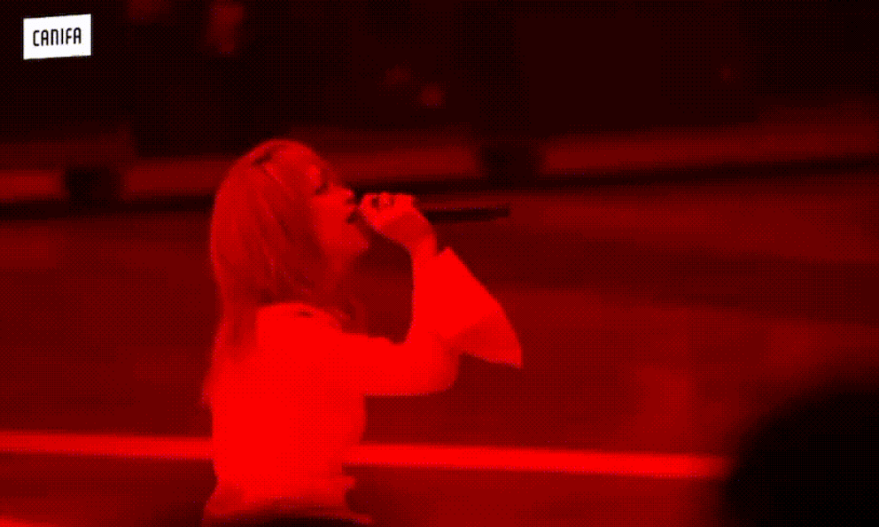 marzuz mang hẳn xe hơi úp ngược lên sân khấu WeChoice, sự xuất hiện bất ngờ của nhạc sĩ Trần Tiến và Diva Hà Trần gây 