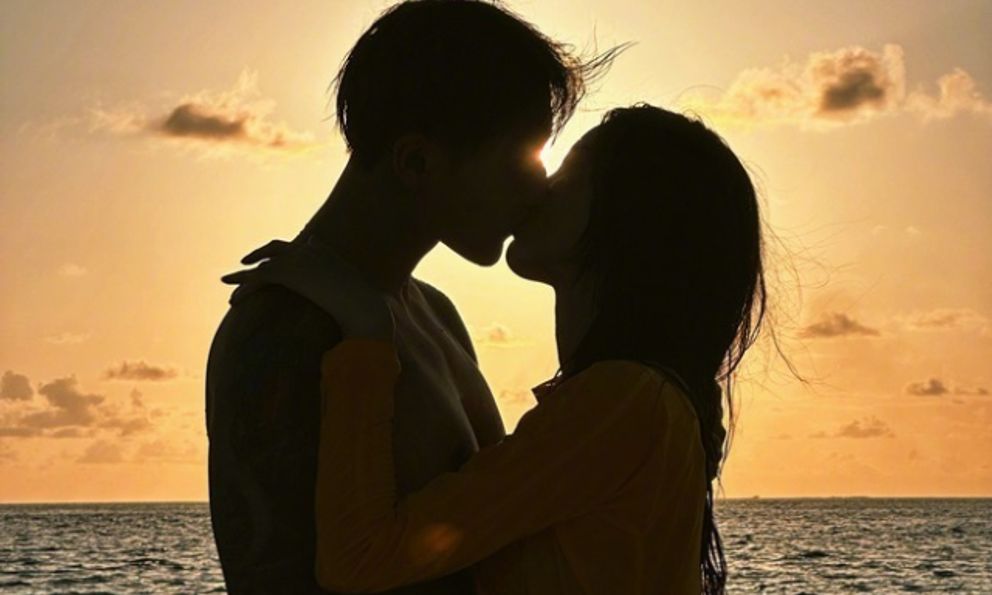 Lỡ miệng thốt ra 1 từ về mẹ chồng, nàng thơ gen Z lộ chuyện không được lòng nhà chủ tịch showbiz