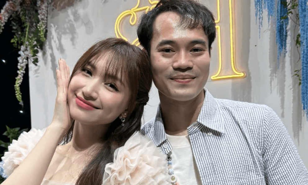Hòa Minzy nói gì trước thông tin đưa Văn Toàn cùng về quê ăn Tết?