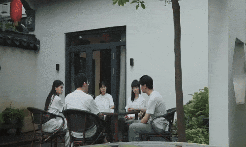 Phim doanh thu 0 đồng vì dở hết chỗ nói, netizen ngán ngẩm 