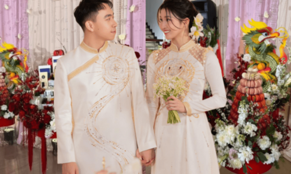 Thêm ảnh bên trong lễ ăn hỏi Phương Nhi và thiếu gia Vingroup được hé lộ, nhìn chi tiết này hiểu rõ tâm ý nhà trai!