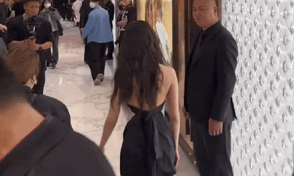 Mỹ nhân thất bại ê chề nhất 2024: Đóng phim nào flop phim đó, cả nhan sắc lẫn diễn xuất đều trở thành trò cười