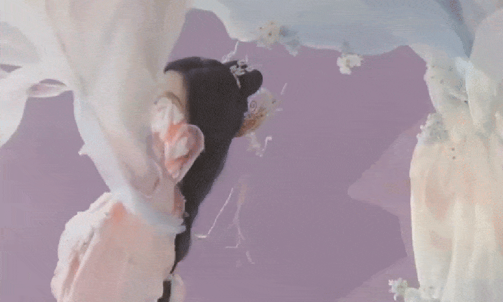 Mỹ nhân đẹp nhất mùng 1 Tết: Nhan sắc như tiên nữ xé tranh bước ra, vừa xuất hiện đã khiến MXH náo loạn