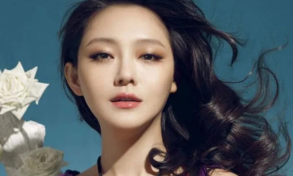 Lời tiên tri “Từ Hy Viên không thọ quá 50 tuổi” hơn 20 năm về trước khiến dân mạng dậy sóng