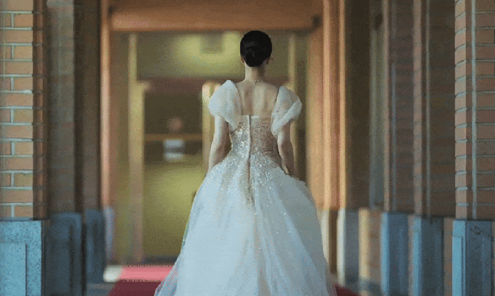 Phim Hàn hay đến mức rating tăng 132% chỉ sau 1 tập, nữ chính đã đẹp mê mẩn còn có cảnh nóng cực cháy