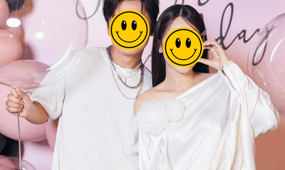 Bức hình để lộ chuyện 1 cặp đôi “chị - em” Vbiz bí mật chào đón con đầu lòng? 