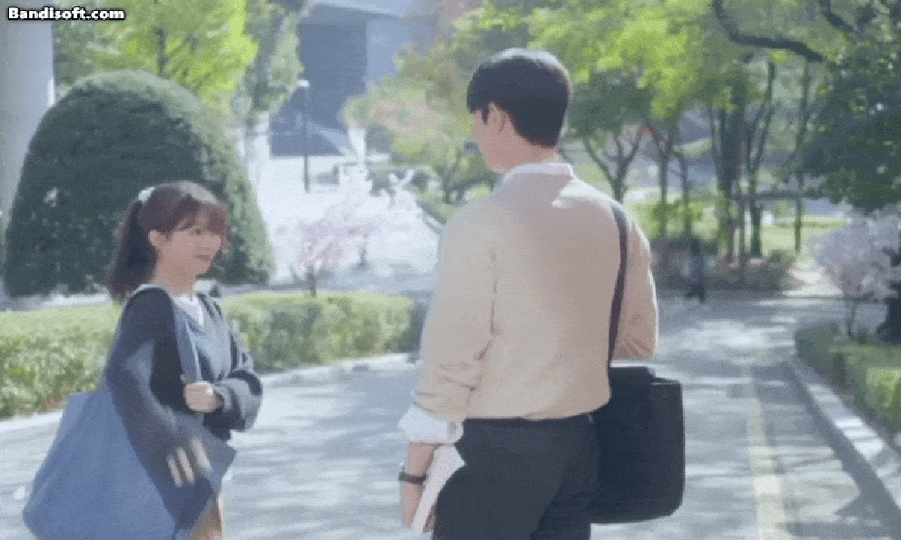 Nam chính thất bại nhất hiện tại: Diễn xuất thua xa con nít, gương mặt toàn góc chết không xứng được tung hô