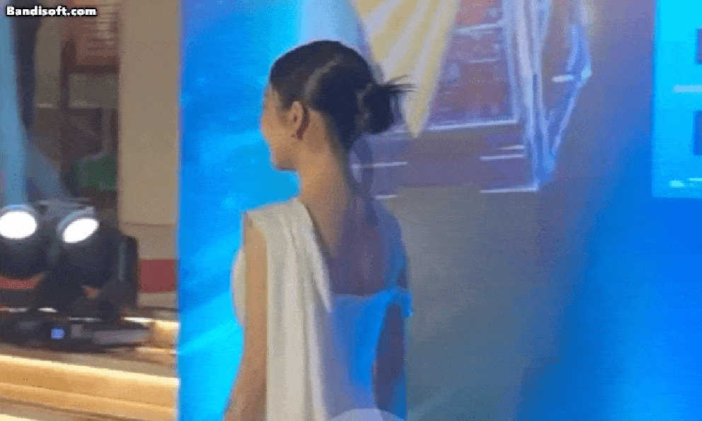 Mỹ nhân Việt U30 mà “mặt non choẹt” như mới 15, cưa sừng làm nghé vậy là đủ wow rồi đó! 