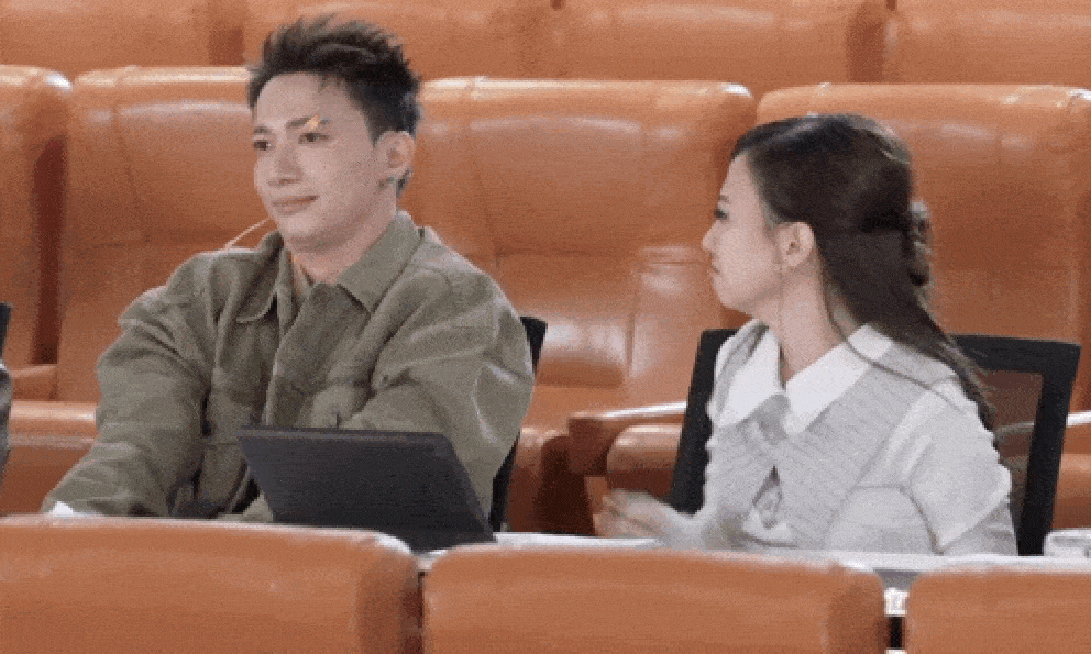Chàng trai có căn bệnh lạ được bàn tán nhất MXH: Khiến dàn sao Việt khóc nức nở, 1 Chị Đẹp đứng bật dậy làm điều này