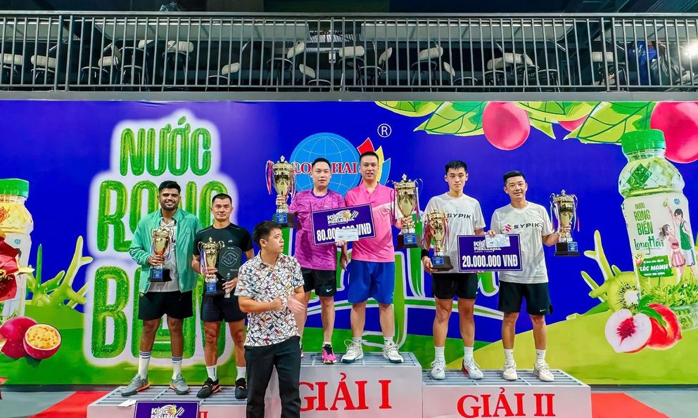 Cặp VĐV bóng bàn - cầu lông giành chức vô địch gây chấn động làng pickleball