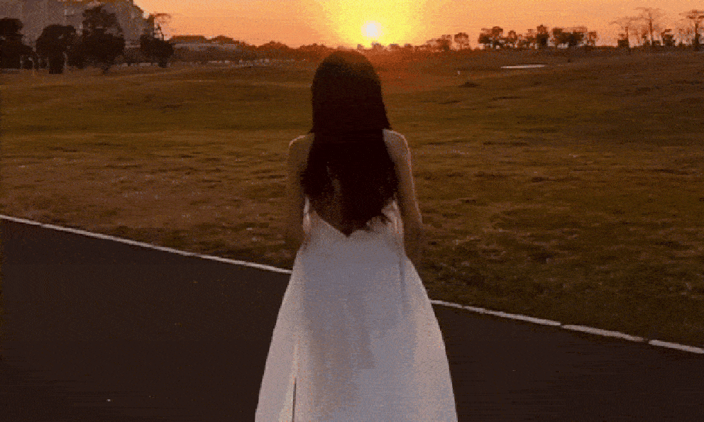 Nàng hồ ly đẹp nhất Trung Quốc: 25 năm không có đối thủ, trẻ mãi không già nhờ làm 1 việc khó tin