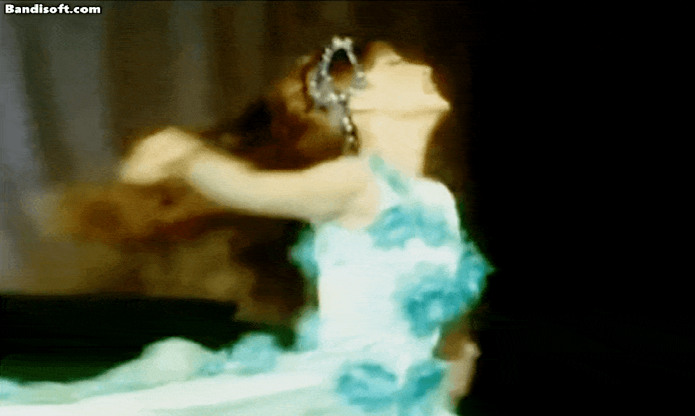 Mỹ nhân Việt sinh ra để làm công chúa, nét đẹp cổ tích mộng mơ cả showbiz không ai vượt qua nổi