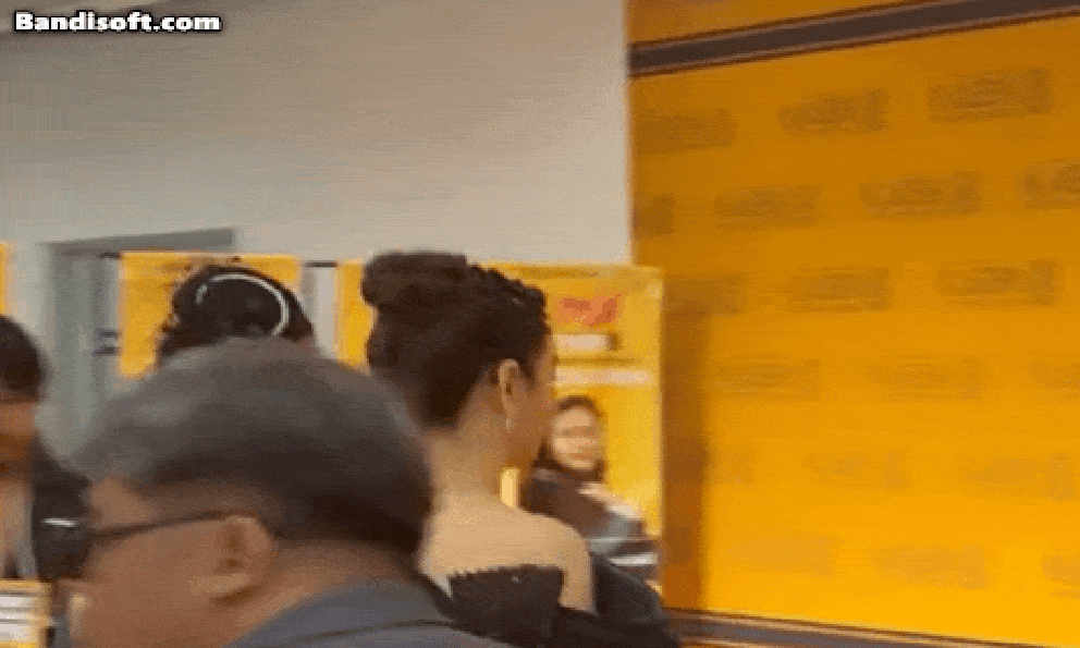 Mỹ nhân Việt đang bị cả MXH chê bai: Nói chuyện sống sượng như giận dỗi khán giả, bao năm vẫn nhạt như xưa