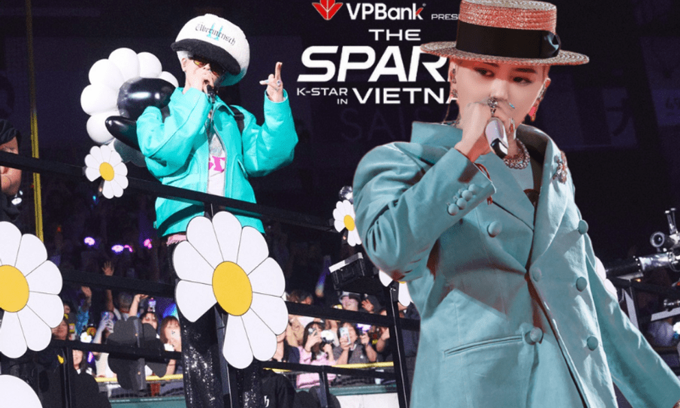 Quan trọng không kém gì lightstick hoa cúc, thiếu thứ này thì khỏi gặp 