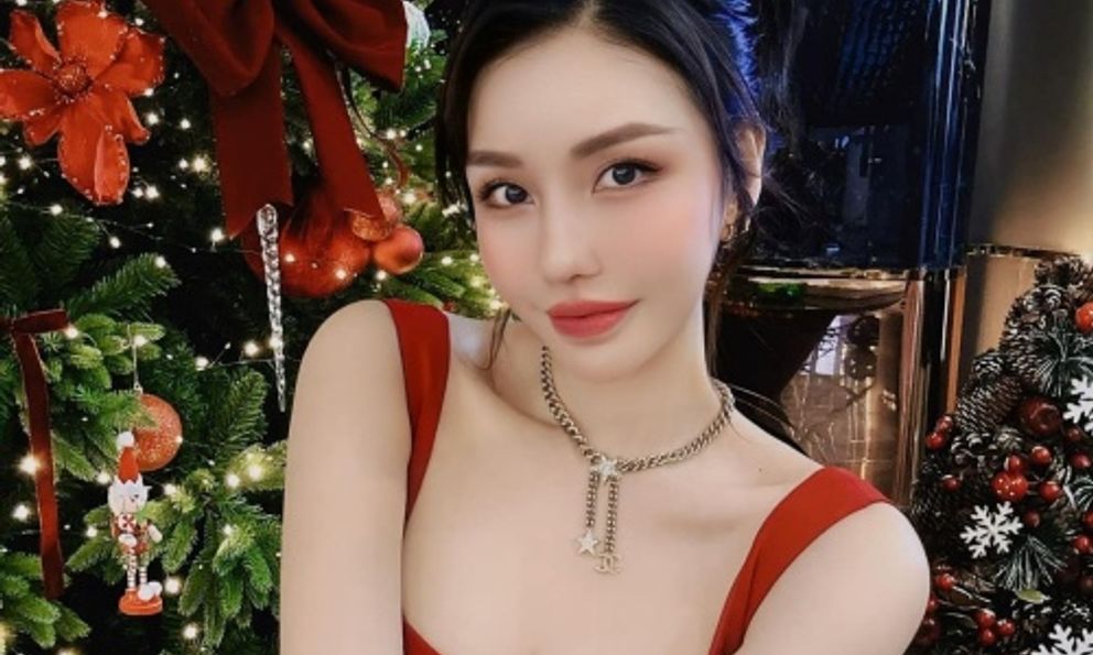 Hoa hậu Lam Cúc là ai?