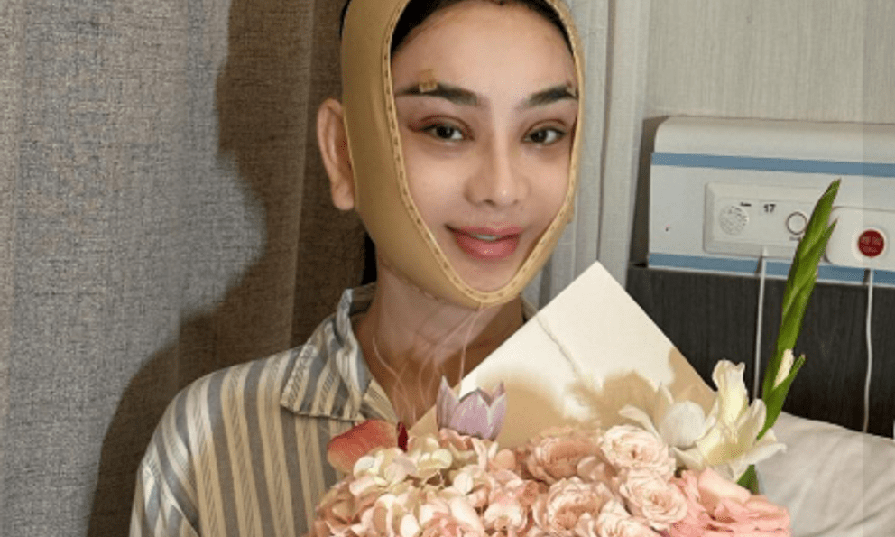 Lâm Khánh Chi lại làm gì gương mặt thế này?