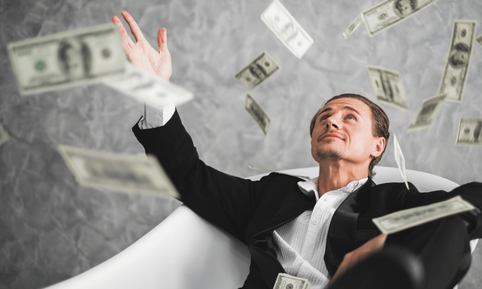 Không cần ngồi văn phòng, không làm giờ hành chính, chuyên gia mách nước 4 nguồn thu nhập thụ động hấp dẫn nhất, thậm chí ‘làm một lần ăn cả đời’