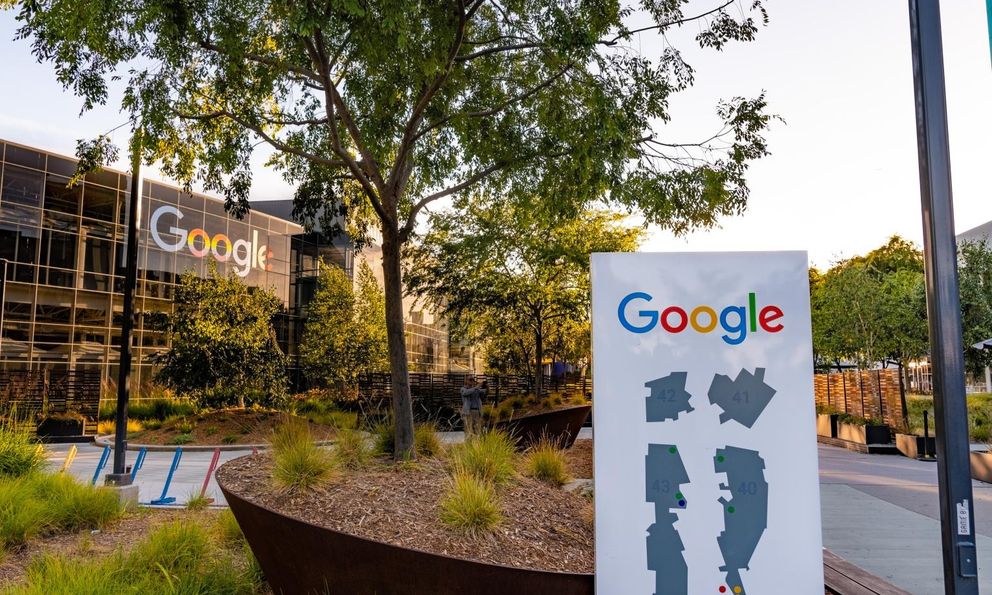 Google nối lại đàm phán thương vụ thâu tóm lớn nhất trong lịch sử, chào mua với giá siêu hời 