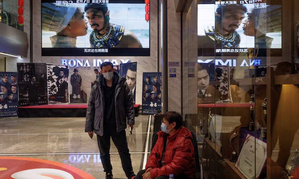 Hollywood trở thành nạn nhân khi Trung Quốc tiếp tục tung đòn trả đũa thuế quan của Mỹ