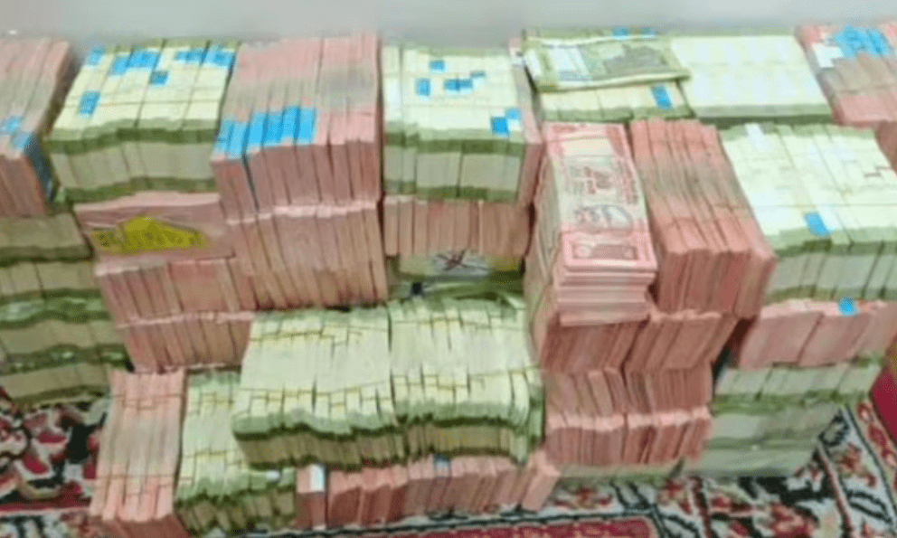 Tịch thu 30kg vàng trị giá 276 tỷ đồng cùng 300 triệu tiền mặt của một chủ doanh nghiệp