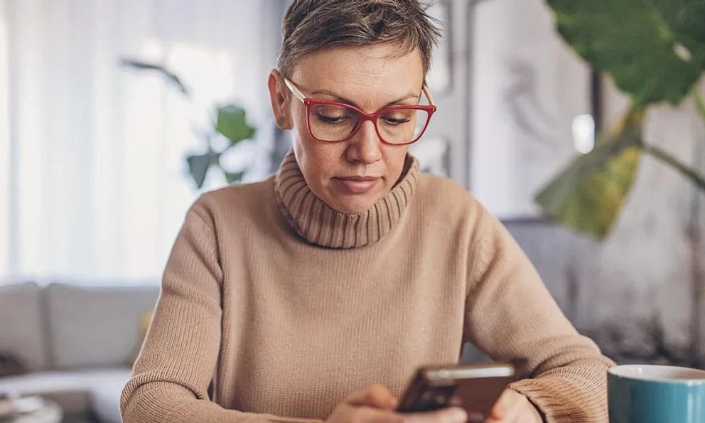 U70 bán nhà 19 tỷ đồng đi thuê trọ giá 57 triệu đồng/tháng, người phụ nữ hối hận vì tài sản vơi nhanh, cay đắng thừa nhận: Thứ đáng tiếc không chỉ là tiền