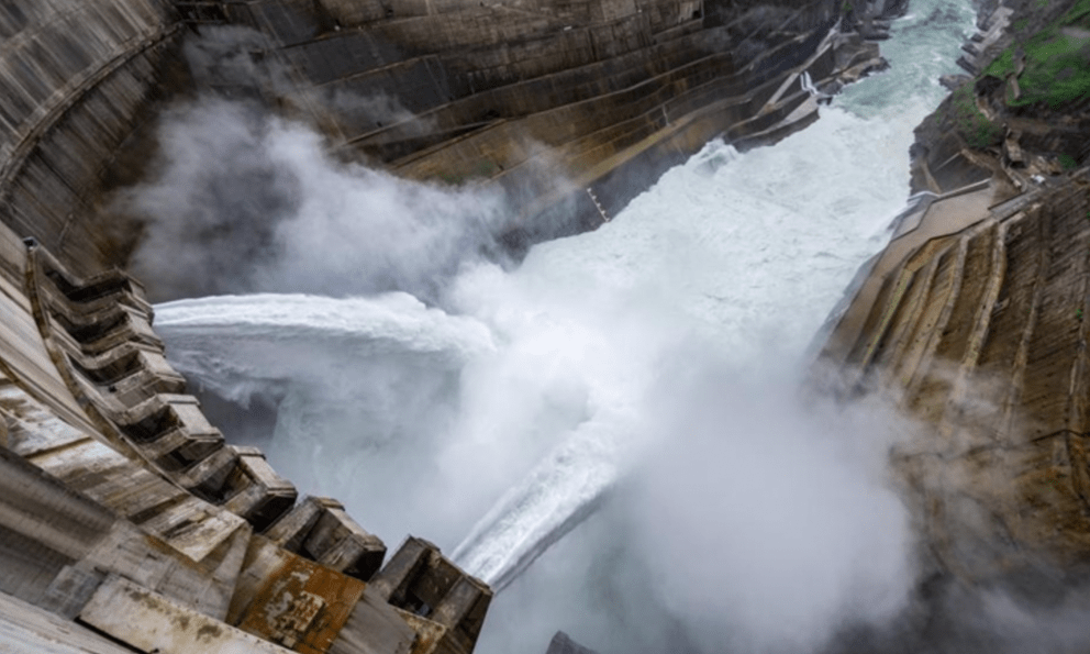 300 con đập bị cho nổ, hàng trăm nhà máy thuỷ điện ngừng hoạt động: Chuyện gì đang xảy ra ở Trung Quốc?
