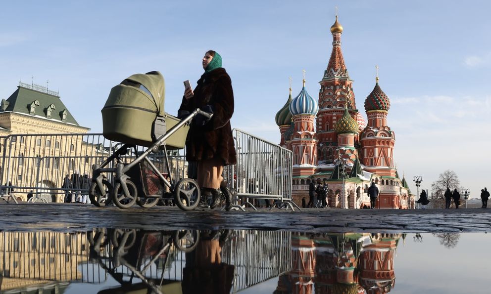 Bộ trưởng Nga gióng hồi chuông cảnh báo với Tổng thống Putin về một vấn đề sống còn dân tộc, còn dai dẳng hơn xung đột Ukraine và lệnh trừng phạt