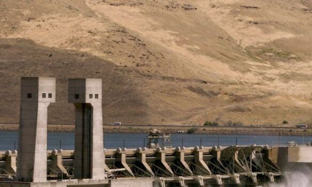 Một quốc gia 'đánh sập' 2.200 đập thủy điện, dự kiến dẹp thêm 30.000 đập: Chuyện gì đây?